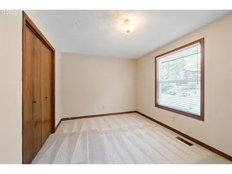 10147 SE 99th Drive Happy Valley OR 97086