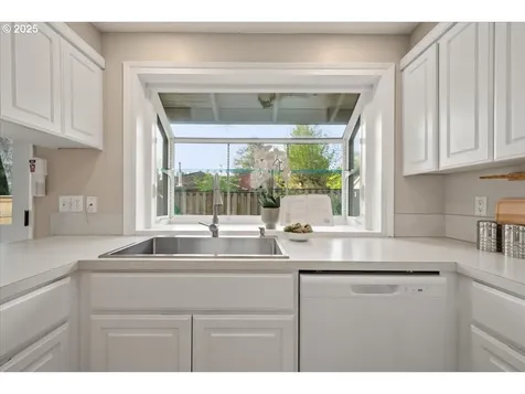 14625 SW Village Lane Beaverton OR 97007