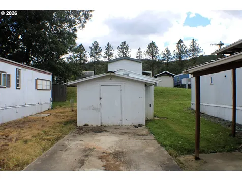 157 Bunting Lane Myrtle Creek OR 97457