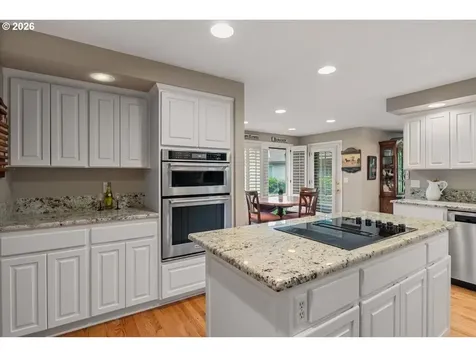 755 Castle Pines Drive N Keizer OR 97303