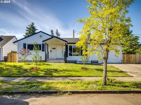 11312 NE Davis Street Portland OR 97220