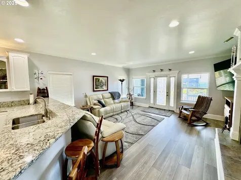 842 Chetco Point Terrace Brookings OR 97415
