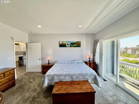 842 Chetco Point Terrace Brookings OR 97415