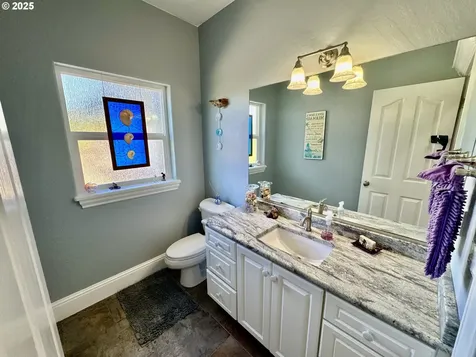 842 Chetco Point Terrace Brookings OR 97415