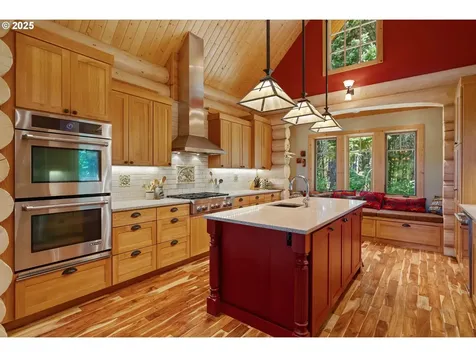 5885 Berry Road Mt Hood Prkdl OR 97041