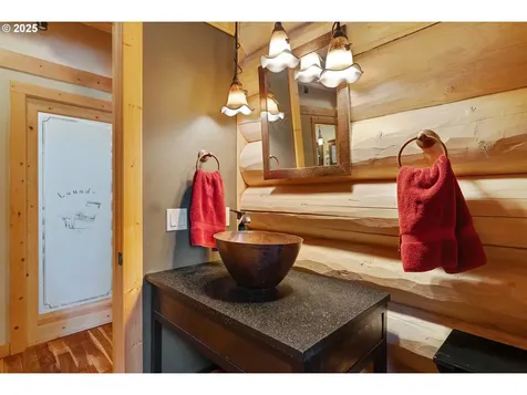5885 Berry Road Mt Hood Prkdl OR 97041