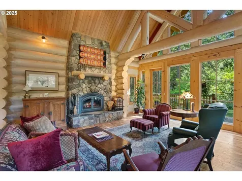 5885 Berry Road Mt Hood Prkdl OR 97041