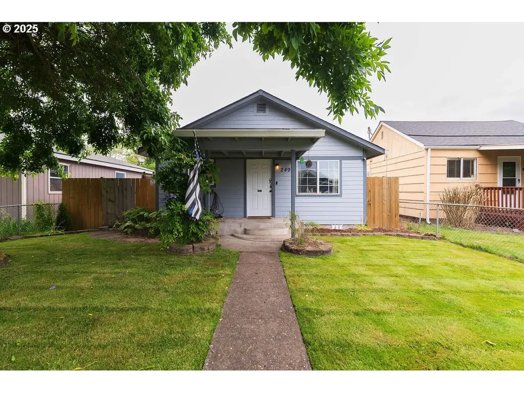 249 27th Avenue Longview WA 98632