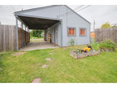 249 27th Avenue Longview WA 98632