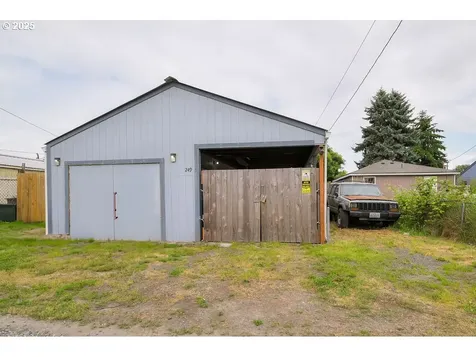 249 27th Avenue Longview WA 98632