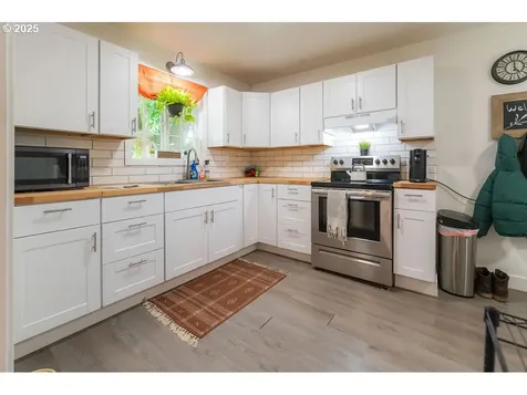 249 27th Avenue Longview WA 98632