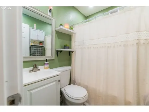 249 27th Avenue Longview WA 98632