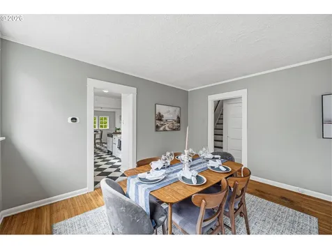 2801 NE 35th Place Portland OR 97212
