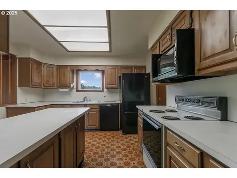 1314 SE Christensen Road Corbett OR 97019