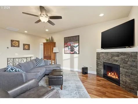 11 NE 17th Street Battle Ground WA 98604