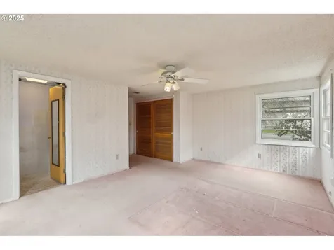 2135 SE Minter Bridge Road Hillsboro OR 97123