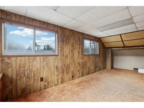 2135 SE Minter Bridge Road Hillsboro OR 97123
