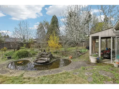 2135 SE Minter Bridge Road Hillsboro OR 97123