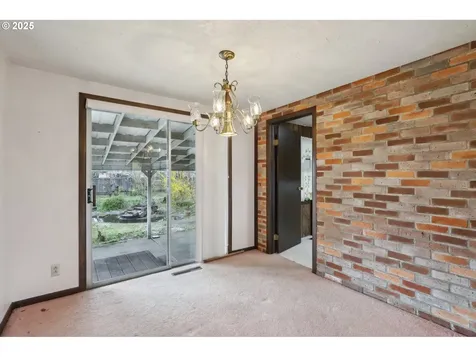 2135 SE Minter Bridge Road Hillsboro OR 97123