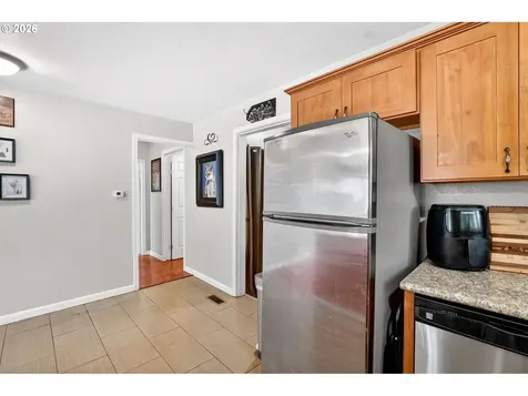 1609 SE 148th Avenue Portland OR 97233