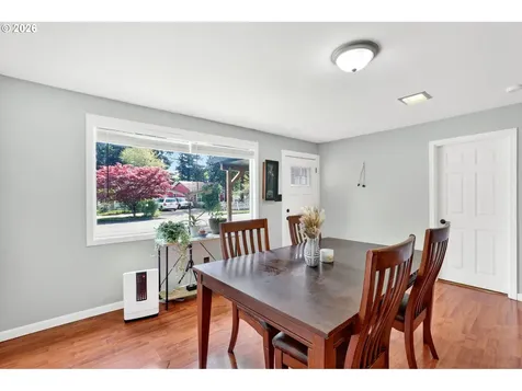 1609 SE 148th Avenue Portland OR 97233