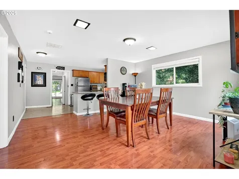 1609 SE 148th Avenue Portland OR 97233