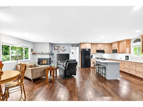 6825 SW Rollingwood Drive Beaverton OR 97008