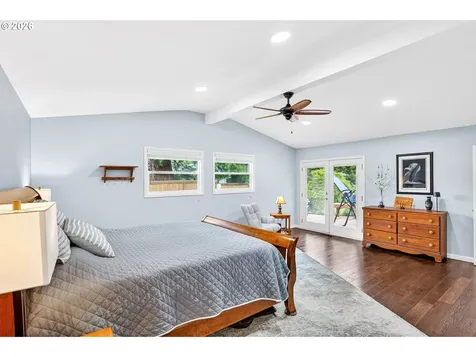 6825 SW Rollingwood Drive Beaverton OR 97008