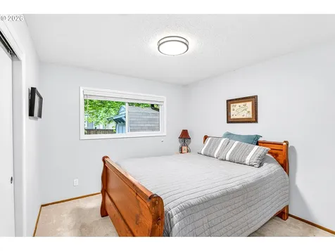 6825 SW Rollingwood Drive Beaverton OR 97008