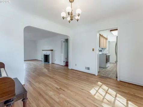 11320 SW 55th Avenue Portland OR 97219