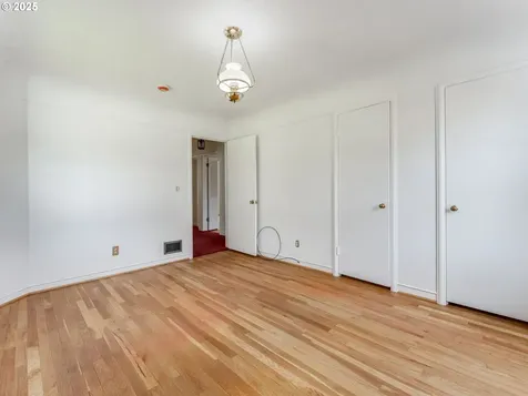 11320 SW 55th Avenue Portland OR 97219