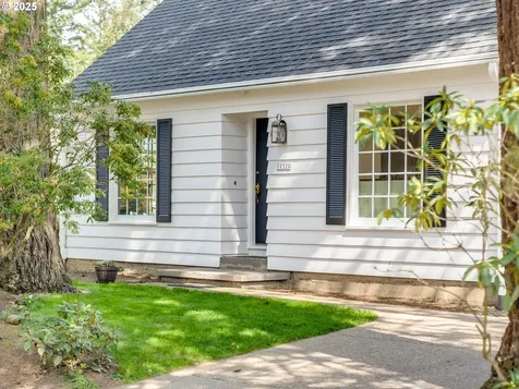 11320 SW 55th Avenue Portland OR 97219