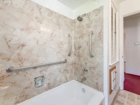 11320 SW 55th Avenue Portland OR 97219