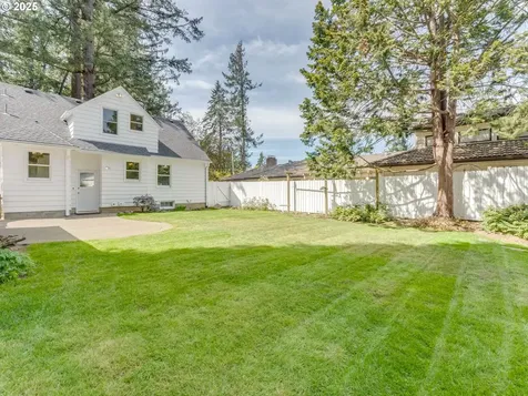 11320 SW 55th Avenue Portland OR 97219