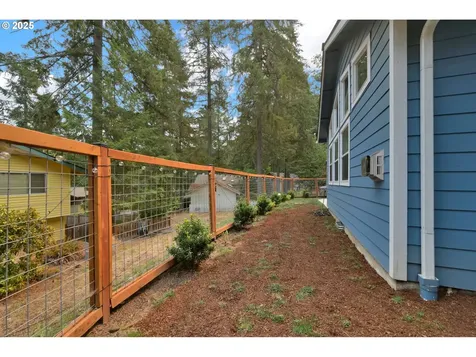 3825 Brighton Avenue Eugene OR 97405