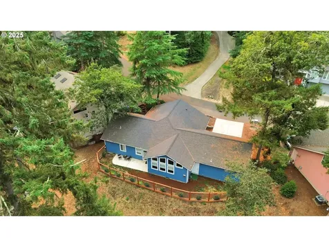 3825 Brighton Avenue Eugene OR 97405