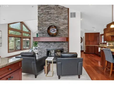 17907 Cardinal Drive Lake Oswego OR 97034
