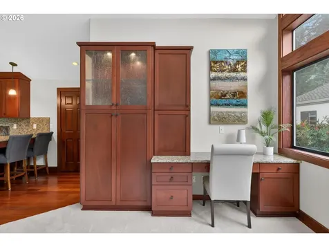 17907 Cardinal Drive Lake Oswego OR 97034
