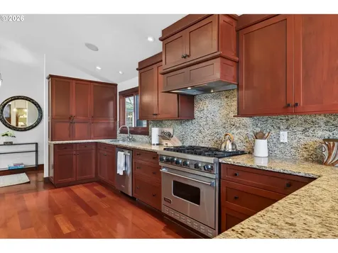 17907 Cardinal Drive Lake Oswego OR 97034