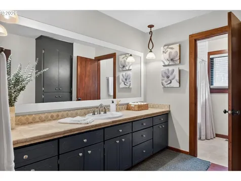 17907 Cardinal Drive Lake Oswego OR 97034