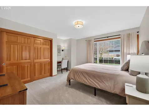 17907 Cardinal Drive Lake Oswego OR 97034