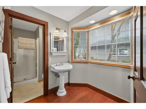 17907 Cardinal Drive Lake Oswego OR 97034