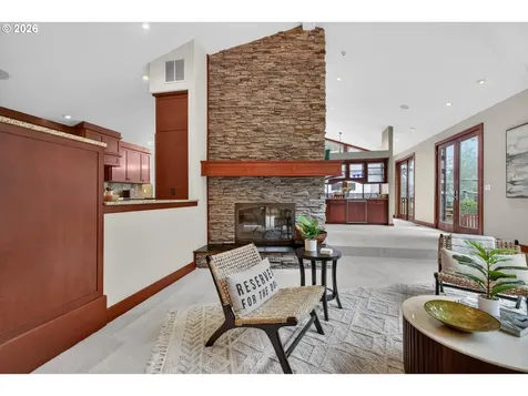 17907 Cardinal Drive Lake Oswego OR 97034
