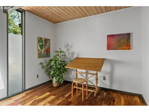 700 Pebble Beach Court Lake Oswego OR 97034