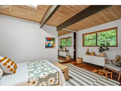 700 Pebble Beach Court Lake Oswego OR 97034