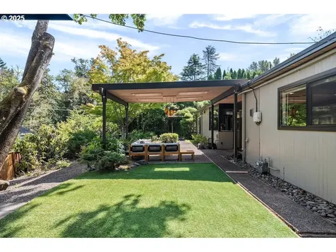 700 Pebble Beach Court Lake Oswego OR 97034