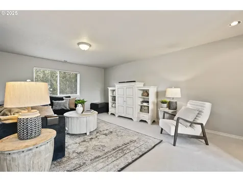 16275 SW Goshawk Street Beaverton OR 97007