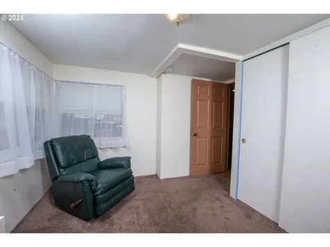 4930 SE 113th Avenue Portland OR 97266