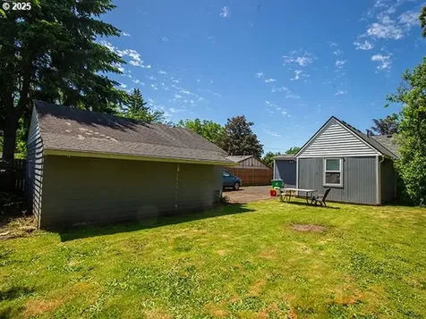 4930 SE 113th Avenue Portland OR 97266