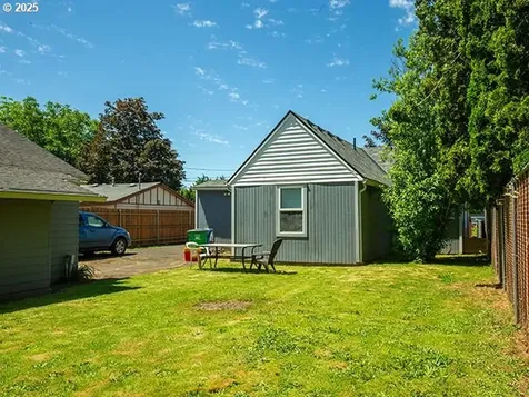 4930 SE 113th Avenue Portland OR 97266